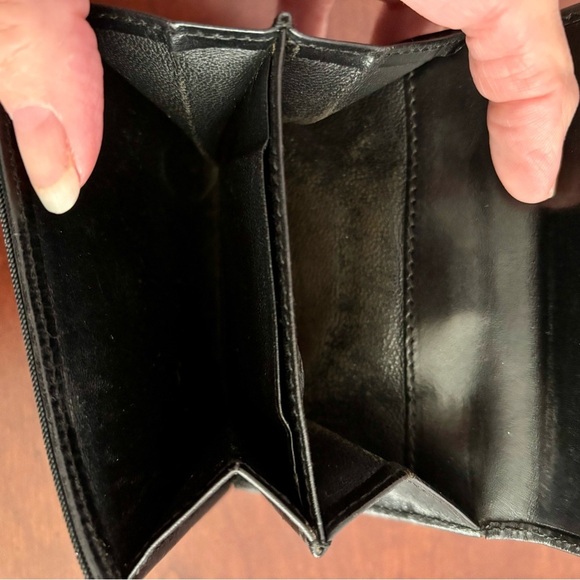 Vintage Gucci Jackie Wallet/Black Canvas Leather Bifold/Piston Lock - Picture 7 of 9